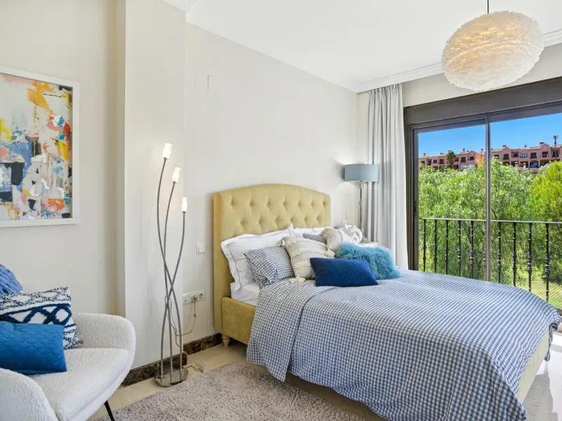 Elegant Three-Bedroom Detached Villa – Frontline Golf, West of Estepona