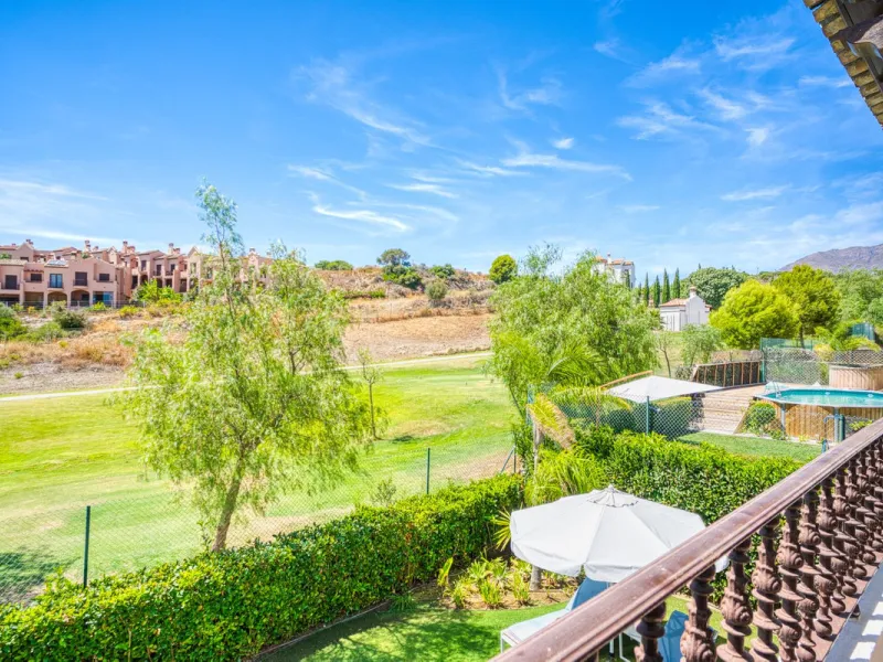 Elegant Three-Bedroom Detached Villa – Frontline Golf, West of Estepona