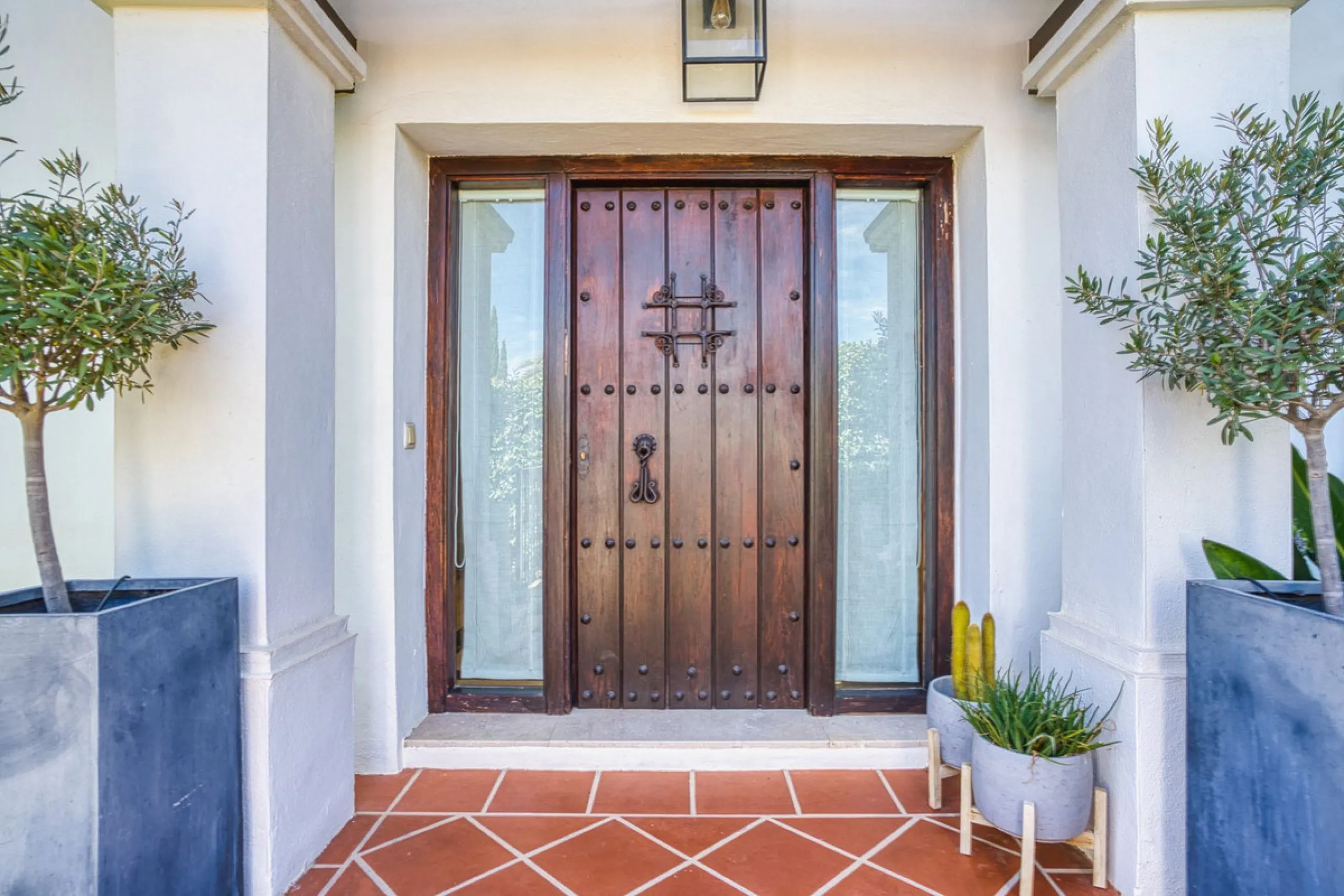 Elegant Three-Bedroom Detached Villa – Frontline Golf, West of Estepona