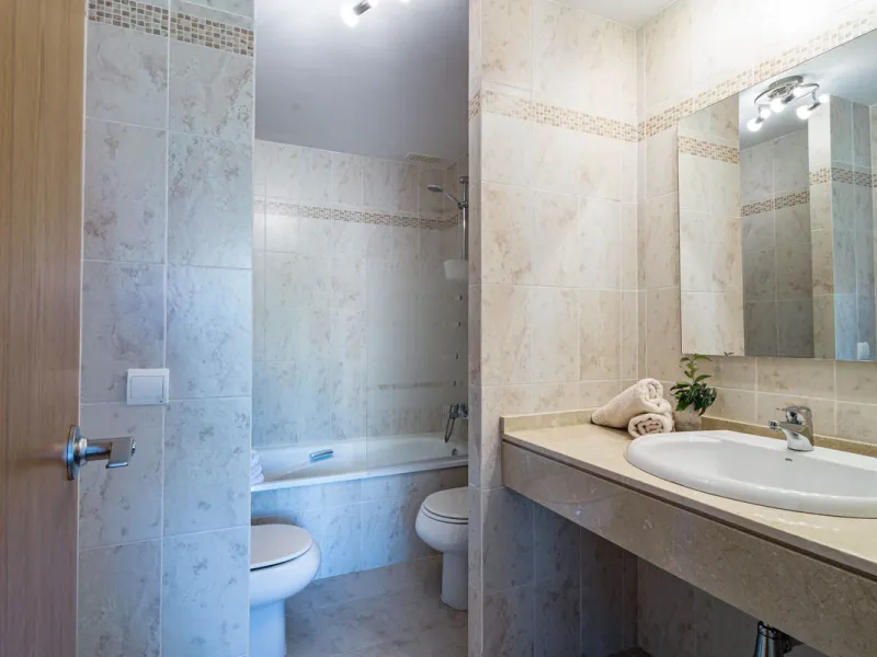 Apartment - Ground Floor Apartment в продаже в Estepona, Málaga. В доме 2 спален и 2 ванных комнат. Площадь дома 97 м². Площадь участка 66 м²