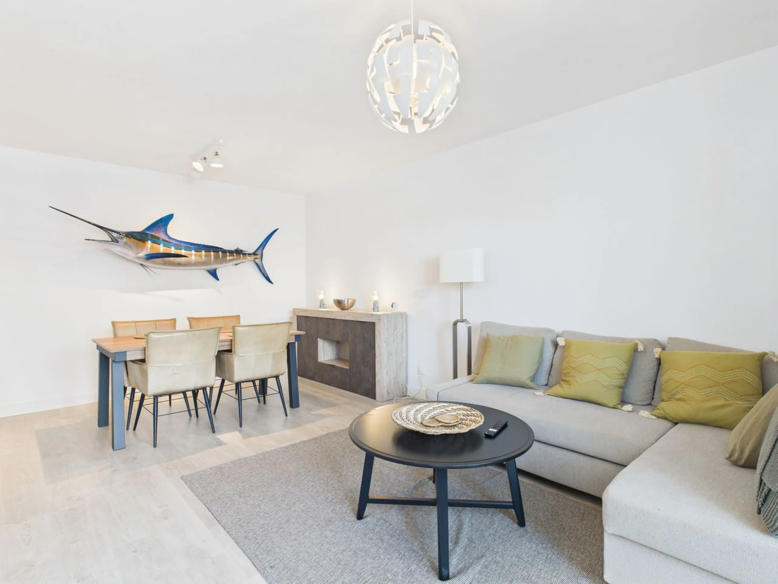 Move-In Ready Apartment in the Heart of Estepona – Fully Furnished