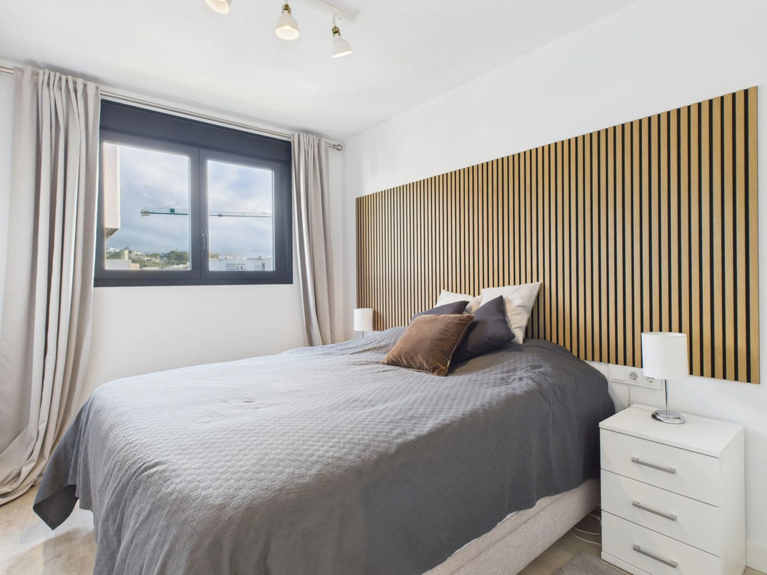Move-In Ready Apartment in the Heart of Estepona – Fully Furnished