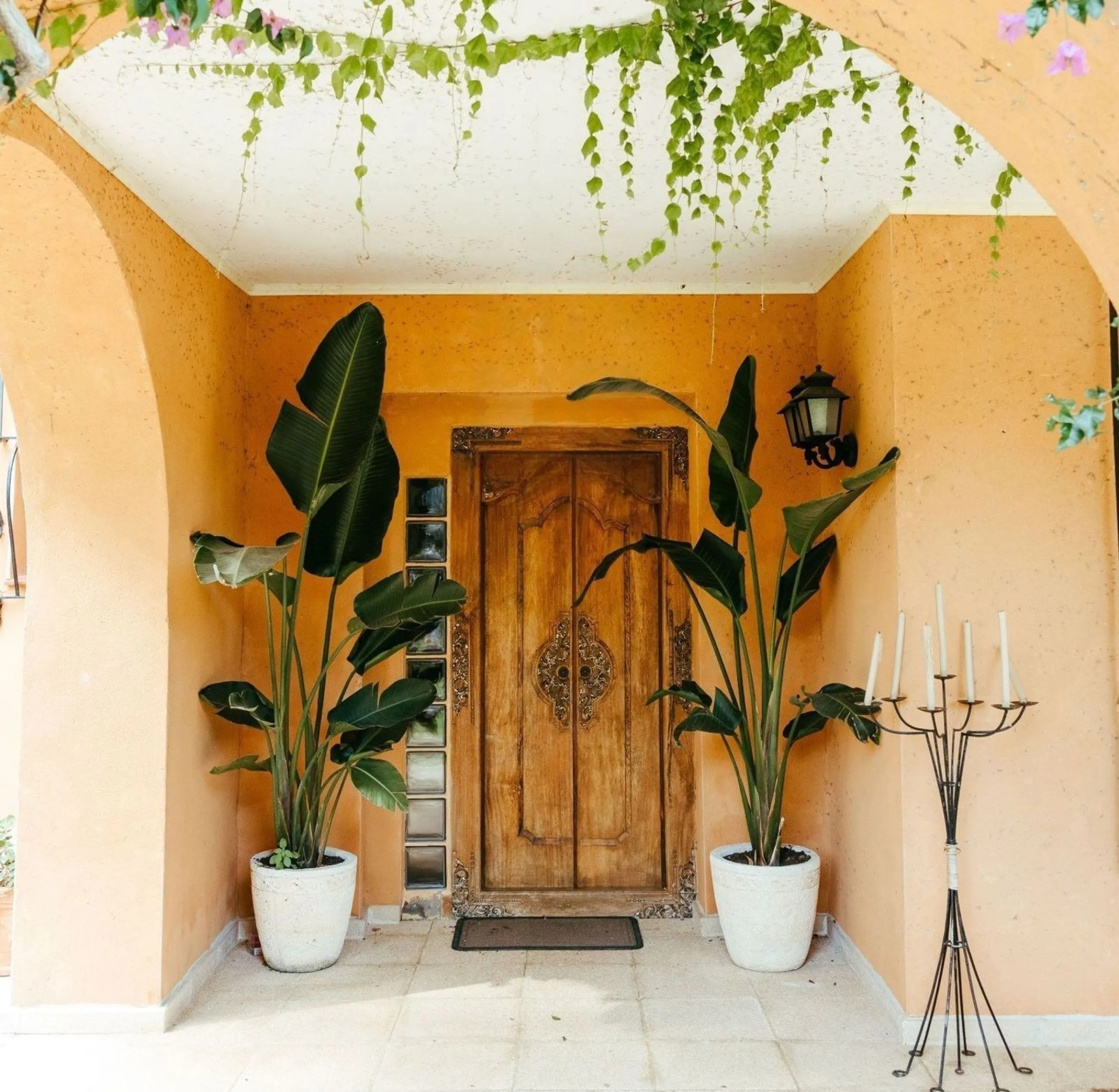Exclusive Manor-Style Villa with Garden and Pool in the Province of Barcelona.