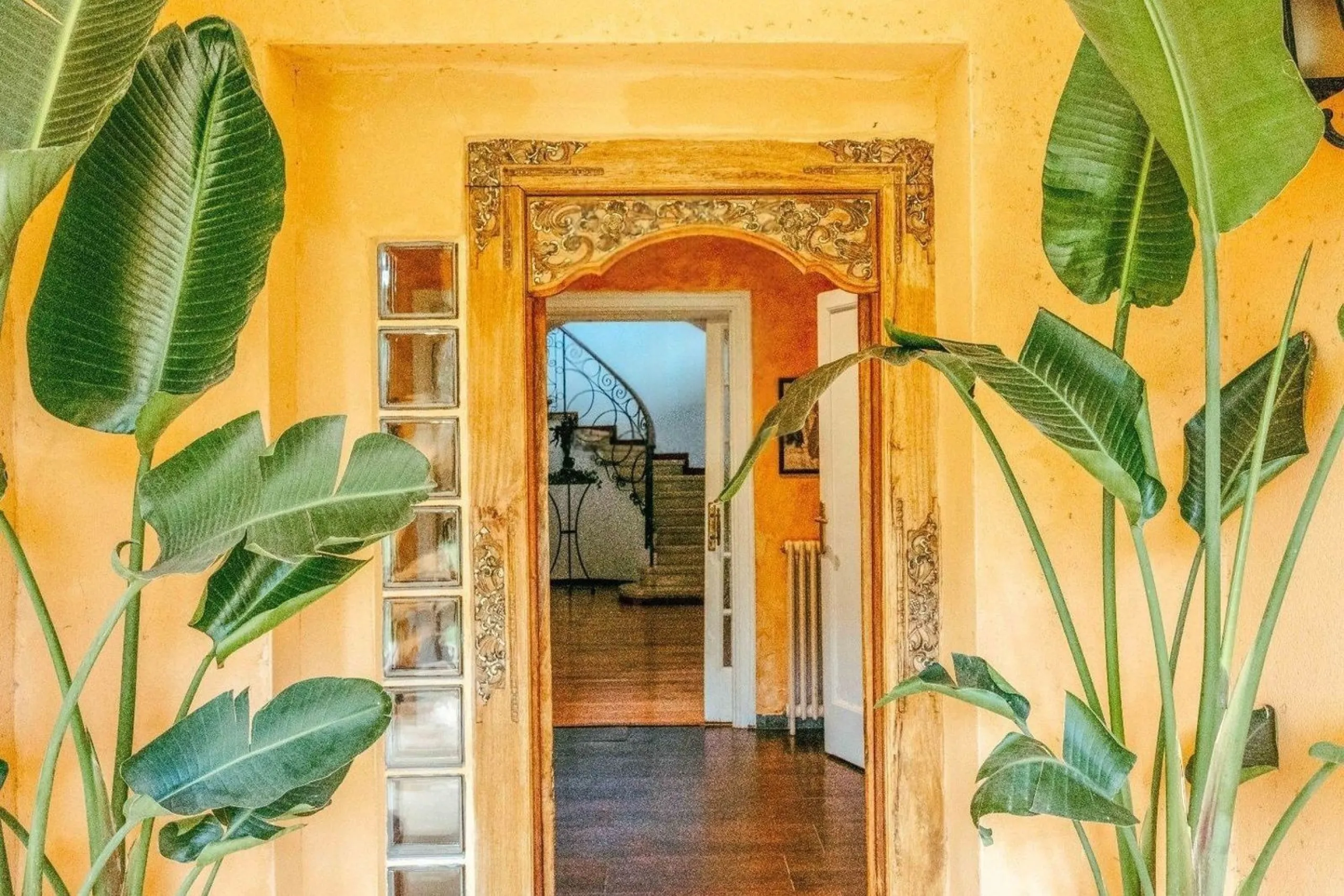 Exclusive Manor-Style Villa with Garden and Pool in the Province of Barcelona.