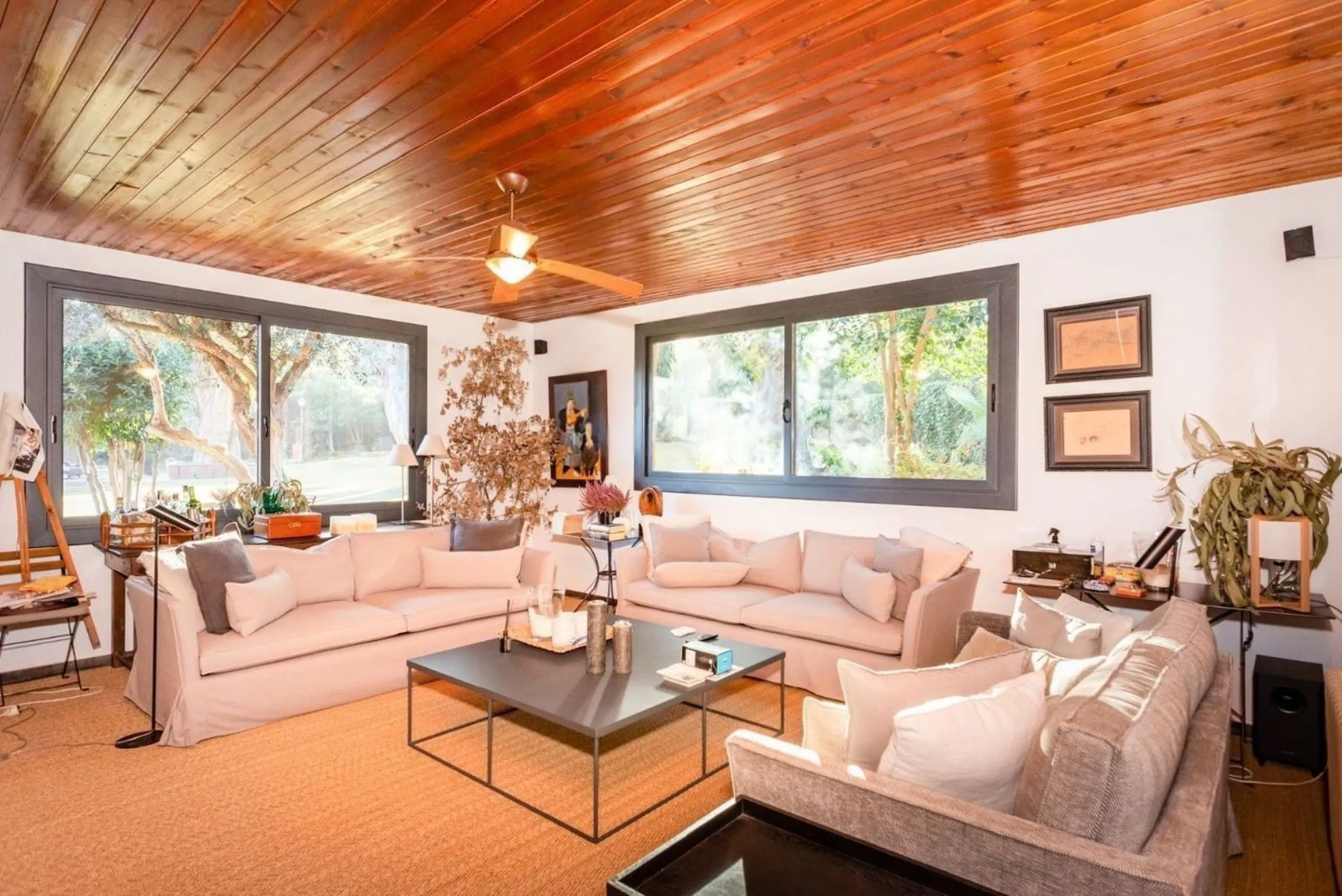 Exclusive Manor-Style Villa with Garden and Pool in the Province of Barcelona.