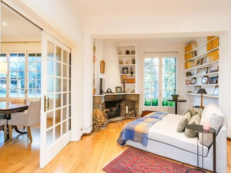 Exclusive Manor-Style Villa with Garden and Pool in the Province of Barcelona.
