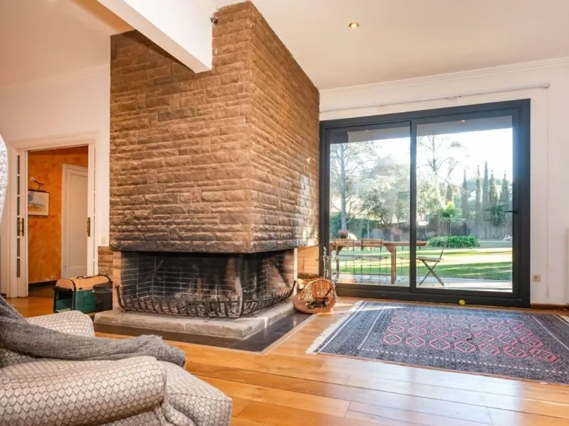 Exclusive Manor-Style Villa with Garden and Pool in the Province of Barcelona.