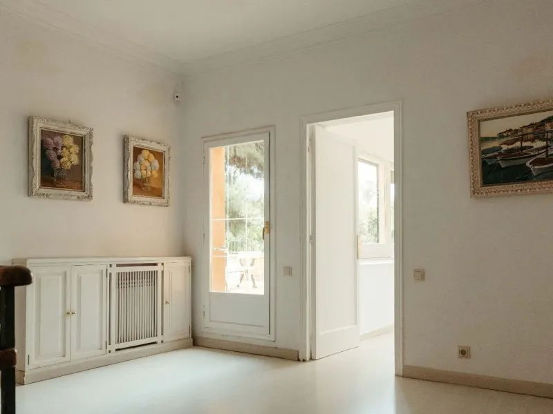 Exclusive Manor-Style Villa with Garden and Pool in the Province of Barcelona.