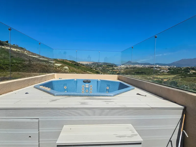 Experience luxury in this refurbished and modified semi-detached home featuring 4 bedrooms, 4 bathrooms, multiple terraces, and breathtaking panoramic views. Enjoy a private garden, private pool, and roof terrace with jacuzzi—all in a tranquil, private lo