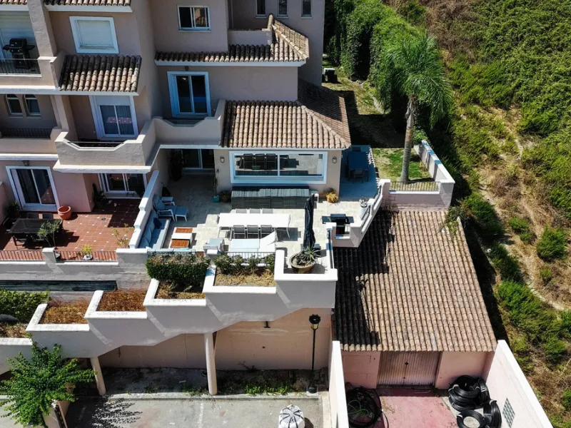 Experience luxury in this refurbished and modified semi-detached home featuring 4 bedrooms, 4 bathrooms, multiple terraces, and breathtaking panoramic views. Enjoy a private garden, private pool, and roof terrace with jacuzzi—all in a tranquil, private lo