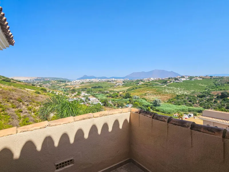 Experience luxury in this refurbished and modified semi-detached home featuring 4 bedrooms, 4 bathrooms, multiple terraces, and breathtaking panoramic views. Enjoy a private garden, private pool, and roof terrace with jacuzzi—all in a tranquil, private lo