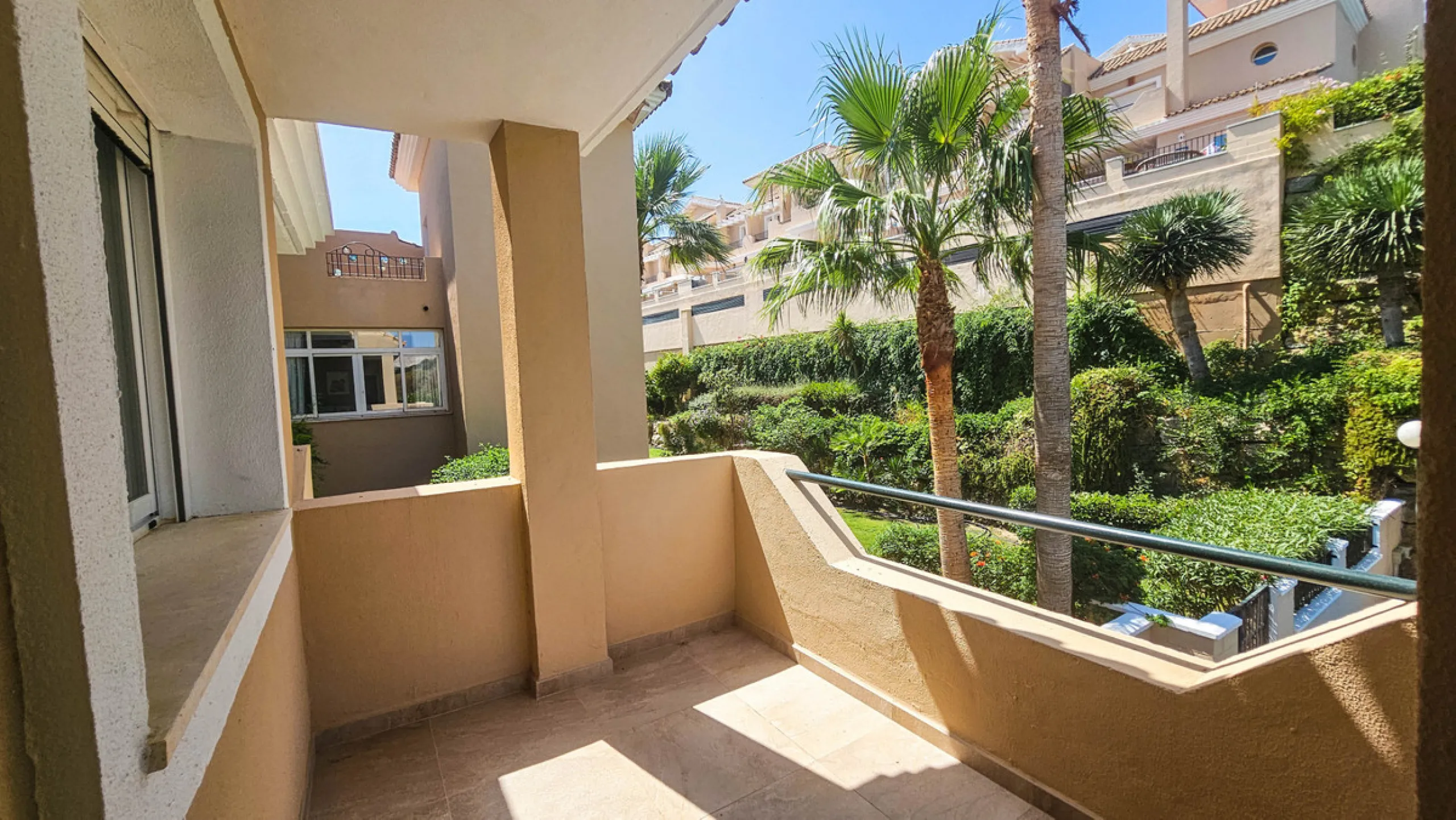 Experience luxury in this refurbished and modified semi-detached home featuring 4 bedrooms, 4 bathrooms, multiple terraces, and breathtaking panoramic views. Enjoy a private garden, private pool, and roof terrace with jacuzzi—all in a tranquil, private lo