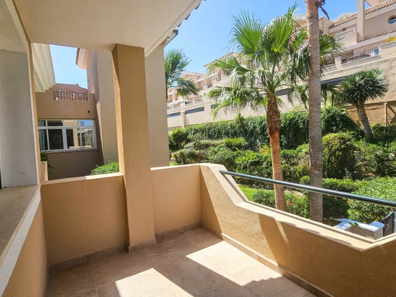 Experience luxury in this refurbished and modified semi-detached home featuring 4 bedrooms, 4 bathrooms, multiple terraces, and breathtaking panoramic views. Enjoy a private garden, private pool, and roof terrace with jacuzzi—all in a tranquil, private lo