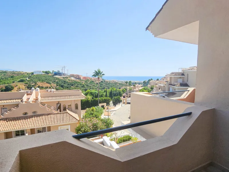 Experience luxury in this refurbished and modified semi-detached home featuring 4 bedrooms, 4 bathrooms, multiple terraces, and breathtaking panoramic views. Enjoy a private garden, private pool, and roof terrace with jacuzzi—all in a tranquil, private lo