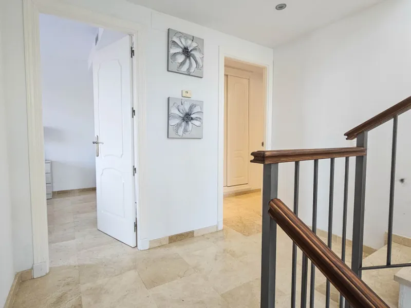 Experience luxury in this refurbished and modified semi-detached home featuring 4 bedrooms, 4 bathrooms, multiple terraces, and breathtaking panoramic views. Enjoy a private garden, private pool, and roof terrace with jacuzzi—all in a tranquil, private lo