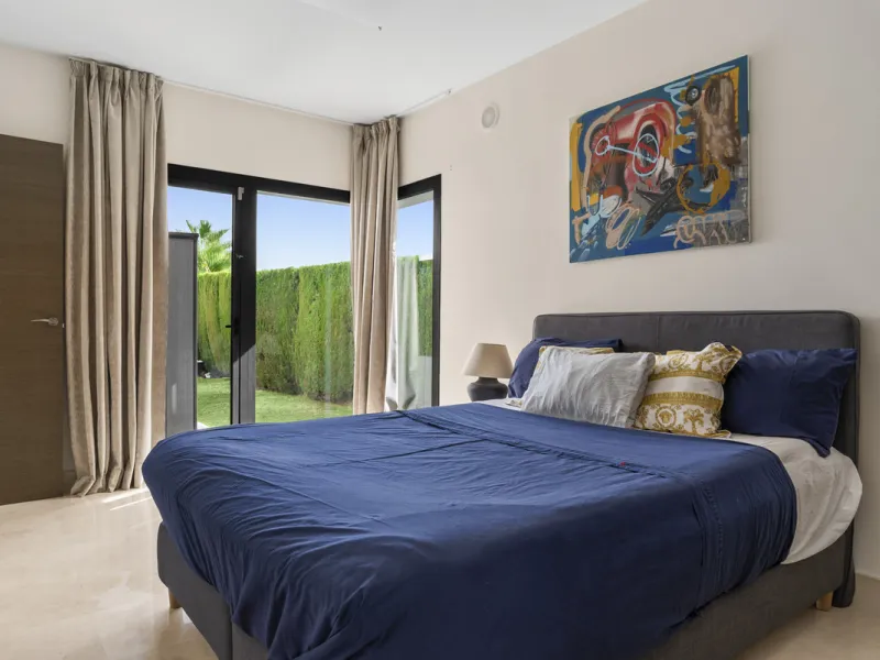 Set within the exclusive Atalaya Fairways community of Benahavís, this stunning contemporary villa offers a rare combination of elegance, privacy, and breathtaking views.
