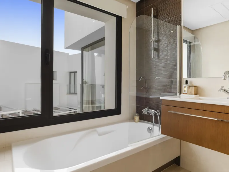 Set within the exclusive Atalaya Fairways community of Benahavís, this stunning contemporary villa offers a rare combination of elegance, privacy, and breathtaking views.