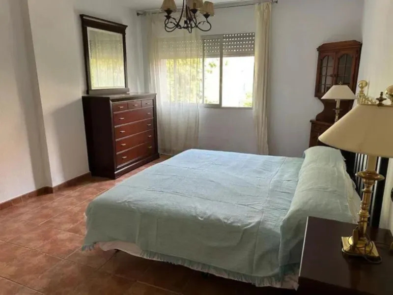 Апартамент средний этаж, Marbella, Costa del Sol