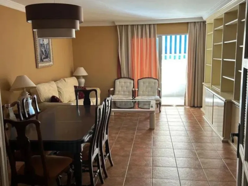 Апартамент средний этаж, Marbella, Costa del Sol