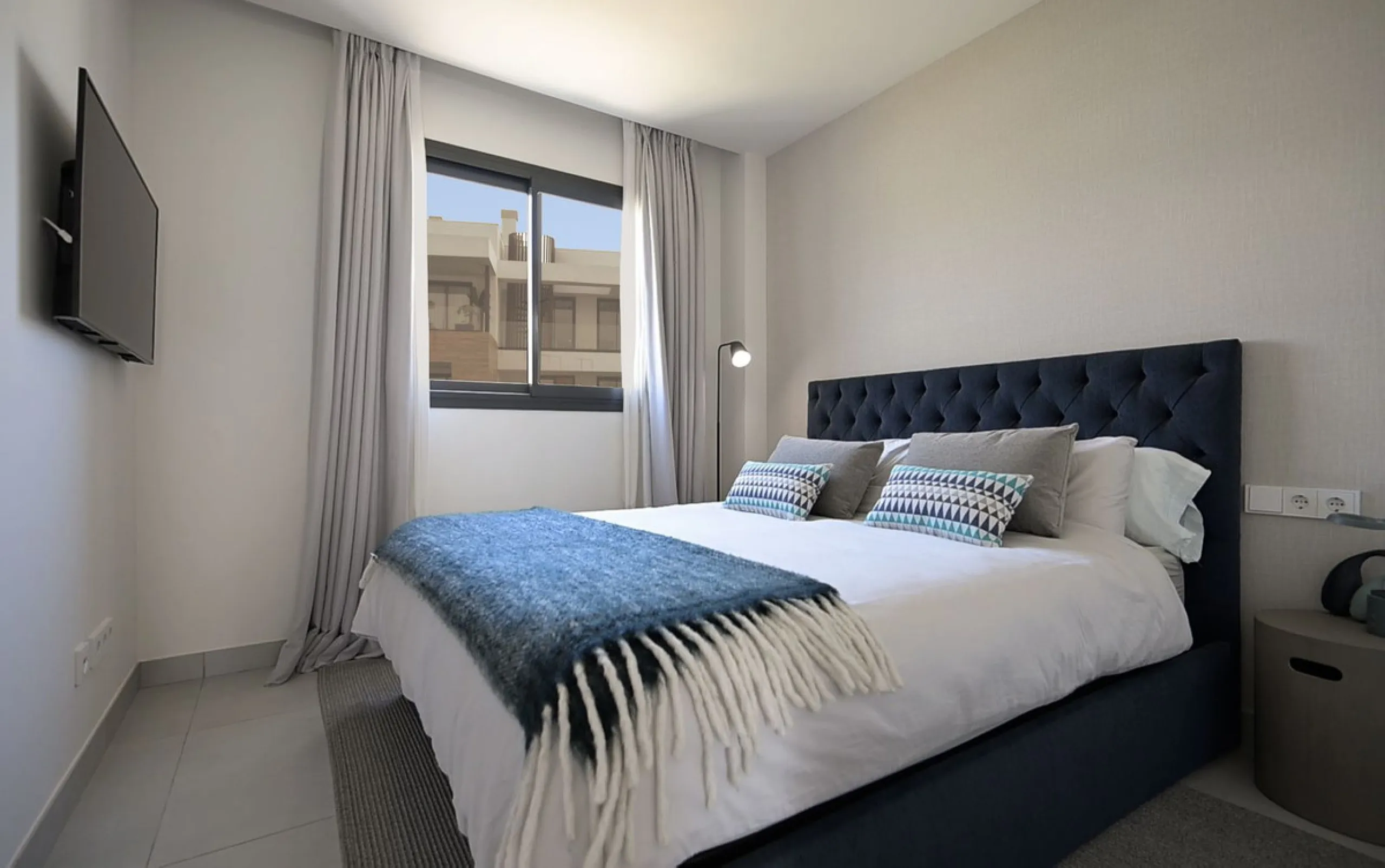 PENTHOUSE PERFECTION WITH UNRIVALLED SEA VIEWS