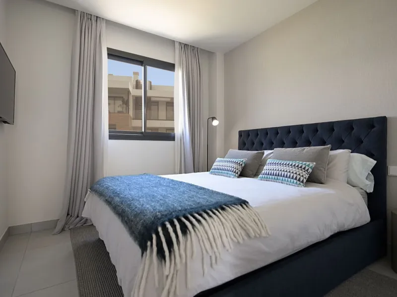 PENTHOUSE PERFECTION WITH UNRIVALLED SEA VIEWS