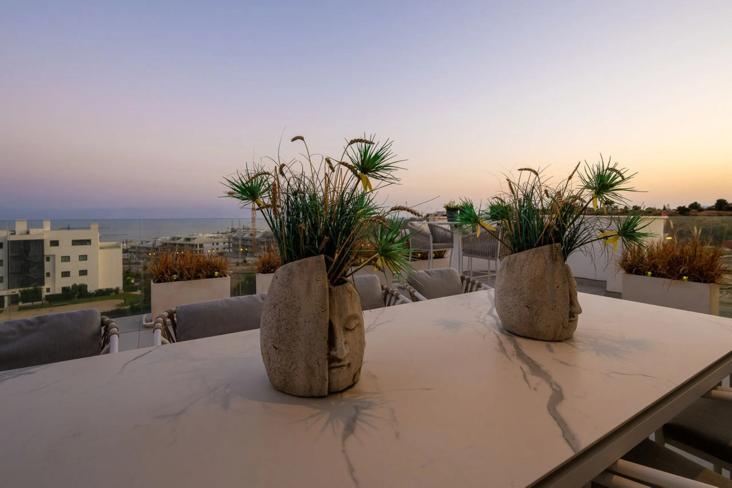 PENTHOUSE PERFECTION WITH UNRIVALLED SEA VIEWS