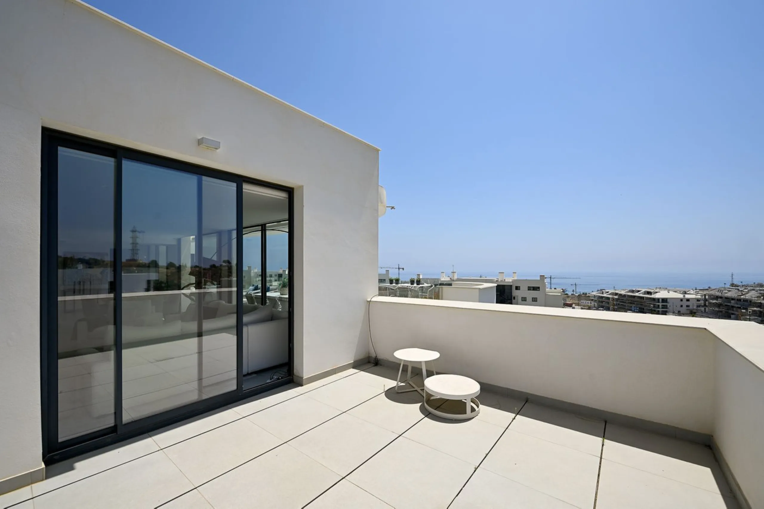 PENTHOUSE PERFECTION WITH UNRIVALLED SEA VIEWS
