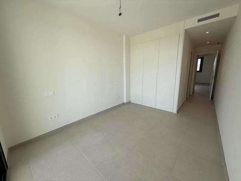 **Modern apartment with sea and mountain views in the heart of Calanova Golf **