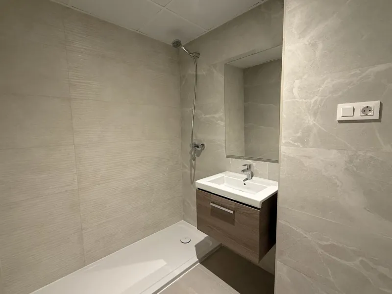 **Modern apartment with sea and mountain views in the heart of Calanova Golf **