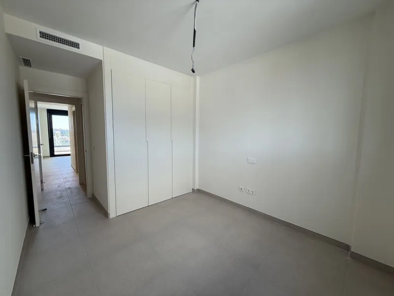 **Modern apartment with sea and mountain views in the heart of Calanova Golf **