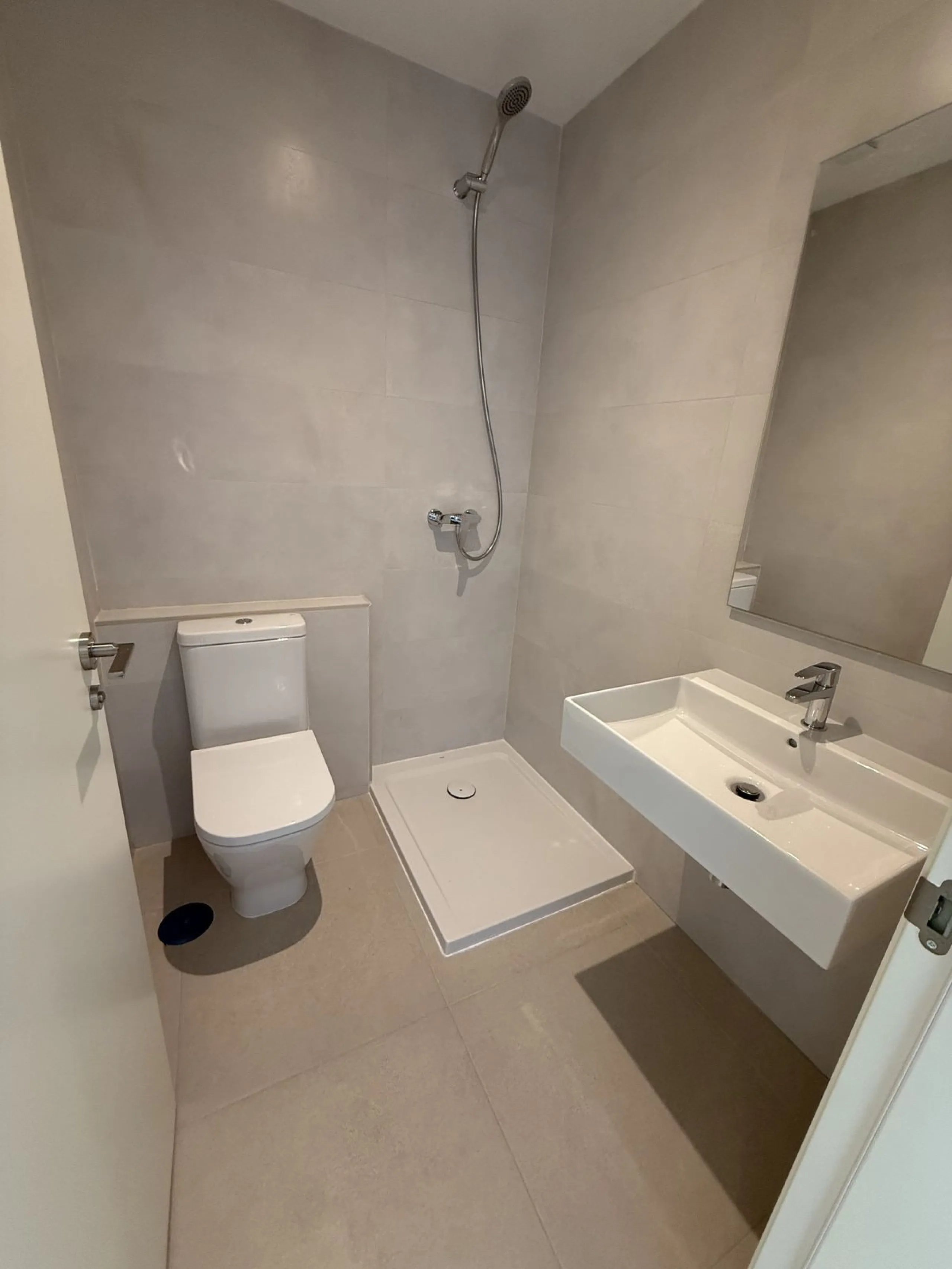 **Modern apartment with sea and mountain views in the heart of Calanova Golf **