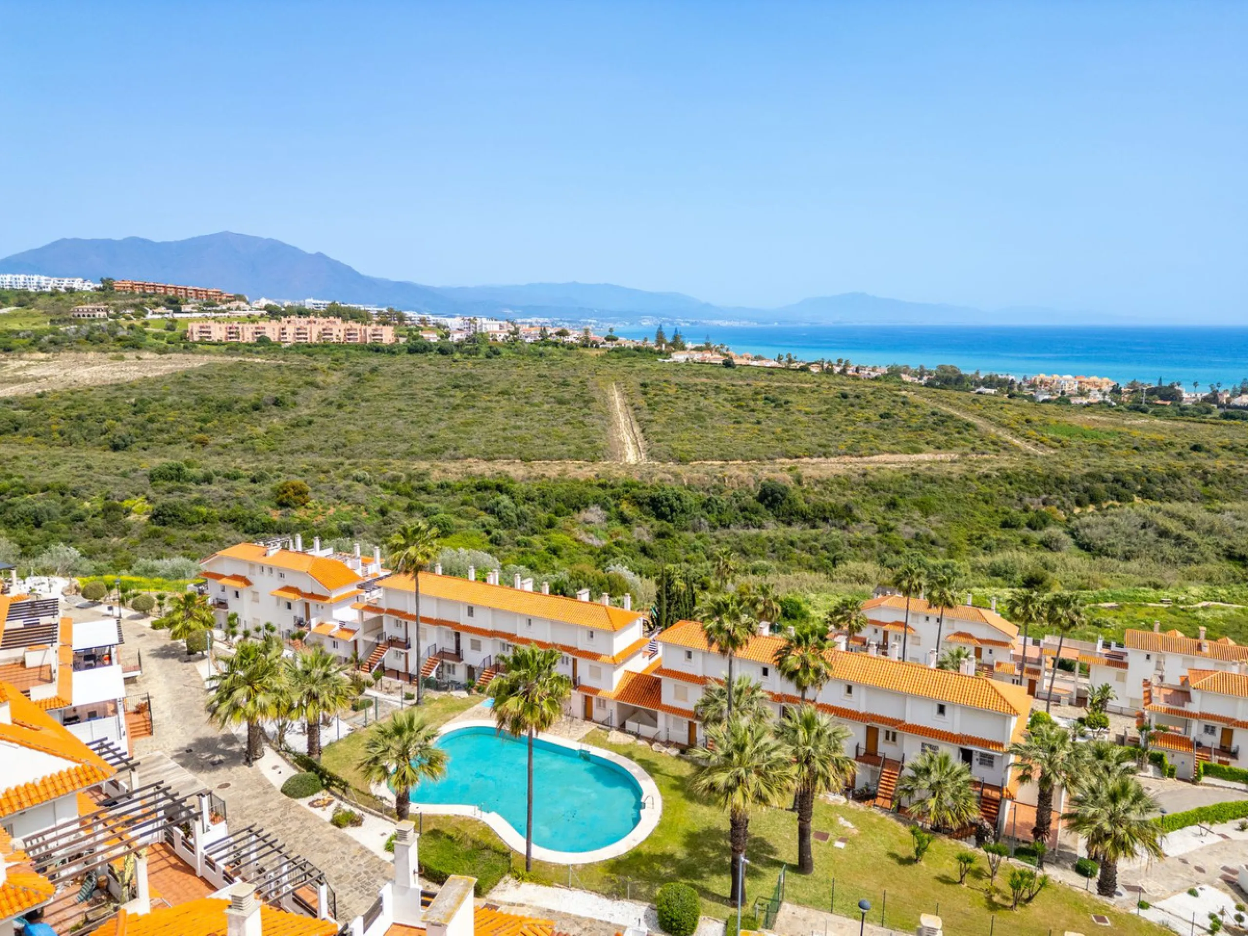 Apartment - Penthouse Duplex в продаже в Manilva, Málaga. В доме 3 спален и 3 ванных комнат. Площадь дома 125 м²