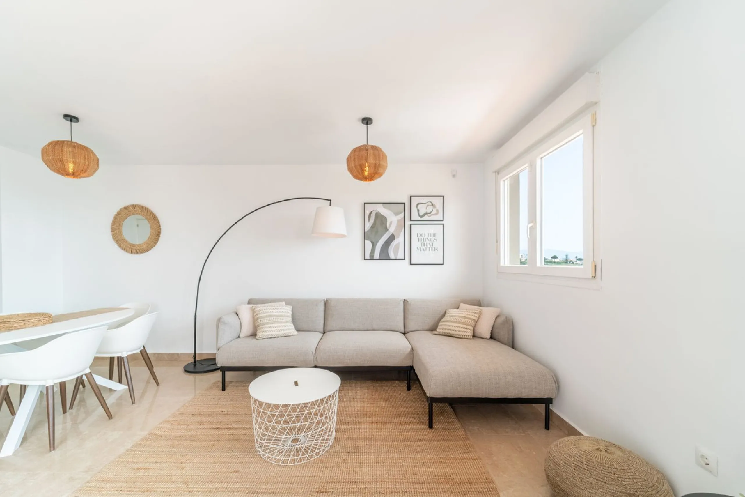 Apartment - Penthouse Duplex в продаже в Manilva, Málaga. В доме 3 спален и 3 ванных комнат. Площадь дома 125 м²