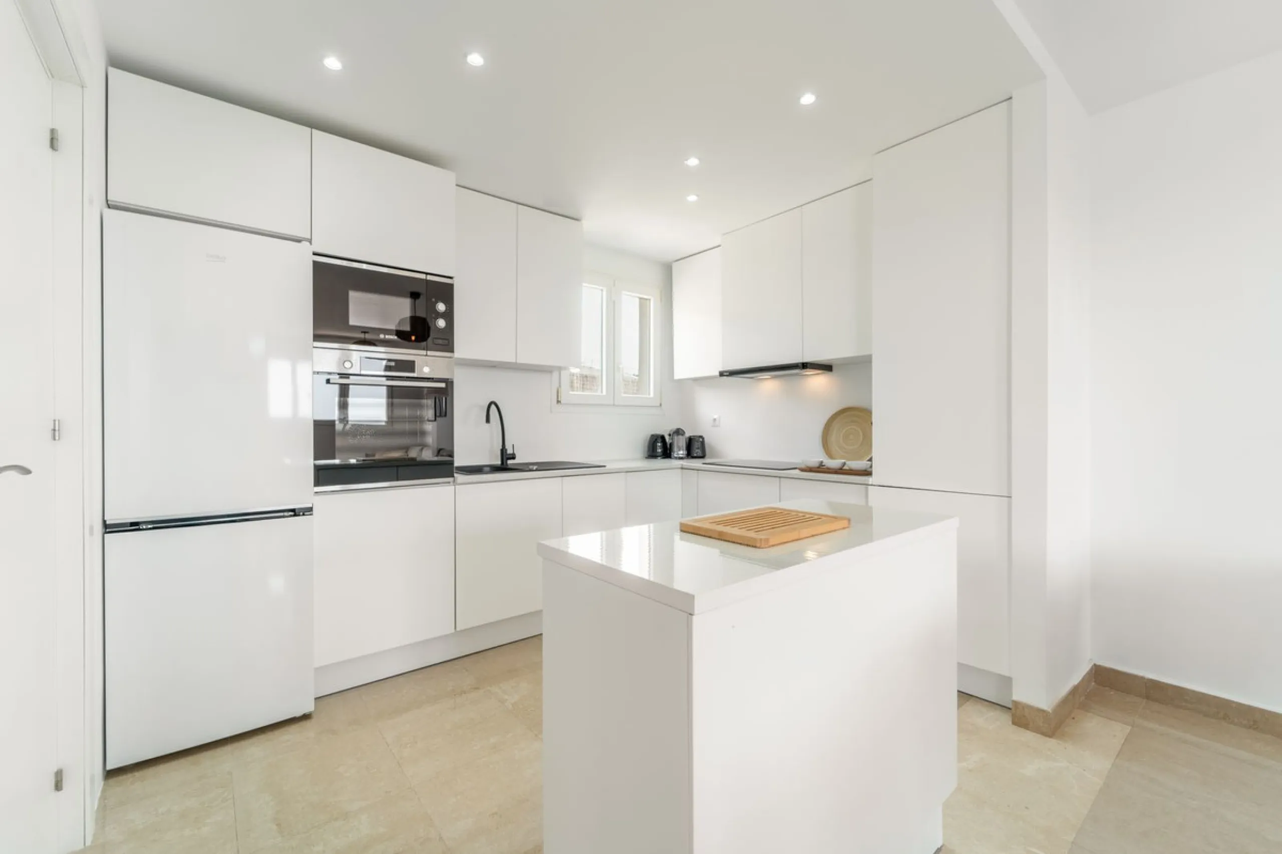 Apartment - Penthouse Duplex в продаже в Manilva, Málaga. В доме 3 спален и 3 ванных комнат. Площадь дома 125 м²