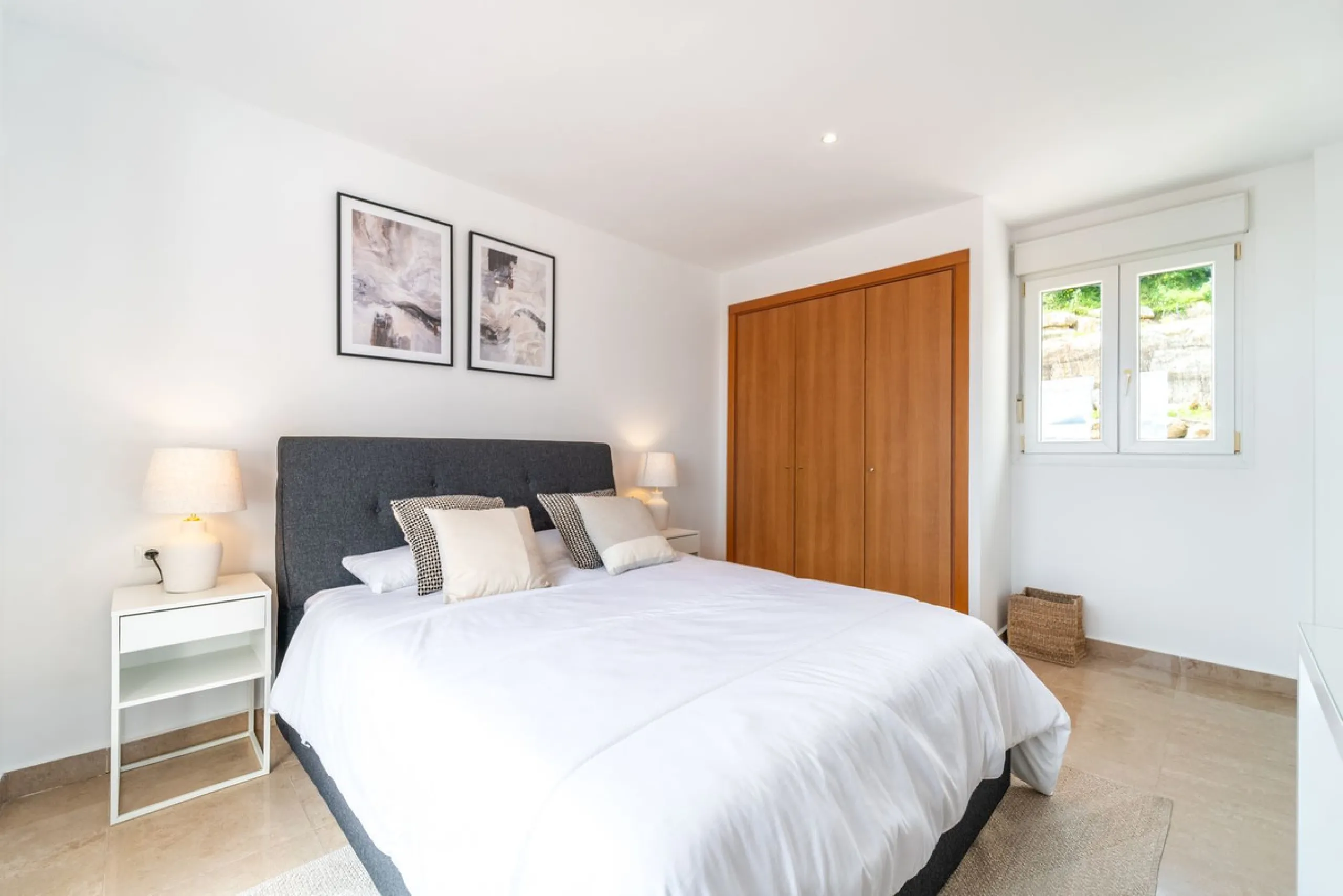 Apartment - Penthouse Duplex в продаже в Manilva, Málaga. В доме 3 спален и 3 ванных комнат. Площадь дома 125 м²