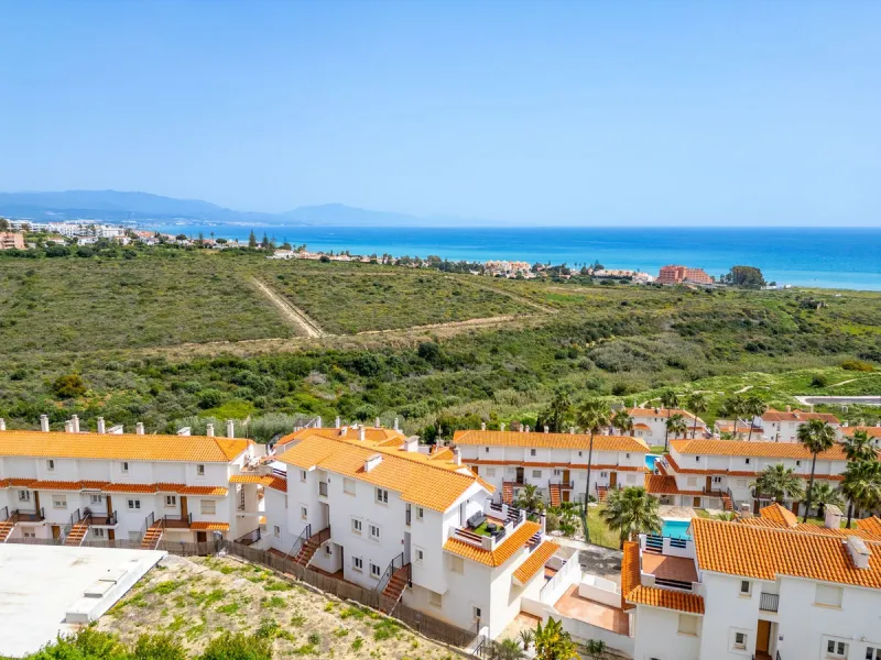 Apartment - Penthouse Duplex в продаже в Manilva, Málaga. В доме 3 спален и 3 ванных комнат. Площадь дома 125 м²