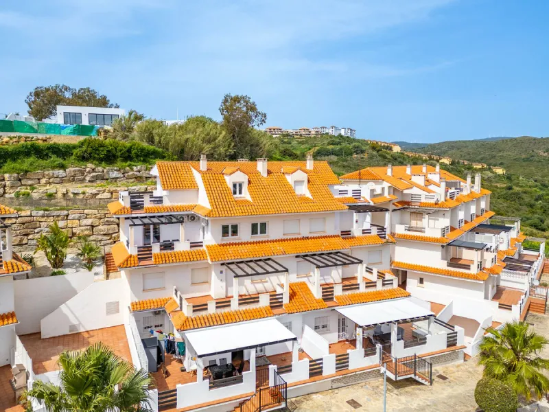 Apartment - Penthouse Duplex в продаже в Manilva, Málaga. В доме 3 спален и 3 ванных комнат. Площадь дома 125 м²