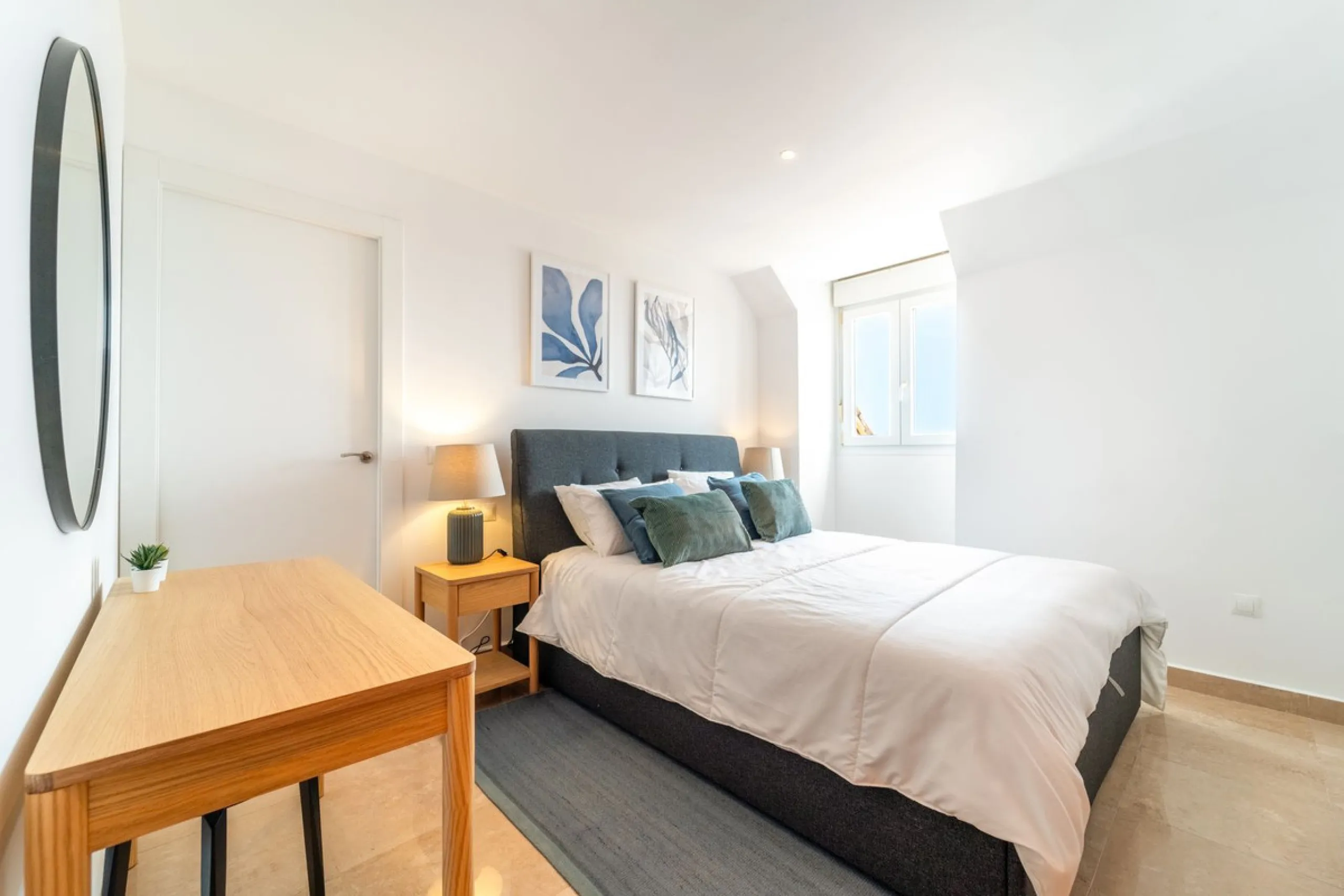 Apartment - Penthouse Duplex в продаже в Manilva, Málaga. В доме 3 спален и 3 ванных комнат. Площадь дома 125 м²