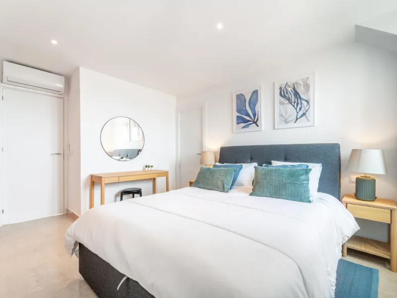Apartment - Penthouse Duplex в продаже в Manilva, Málaga. В доме 3 спален и 3 ванных комнат. Площадь дома 125 м²
