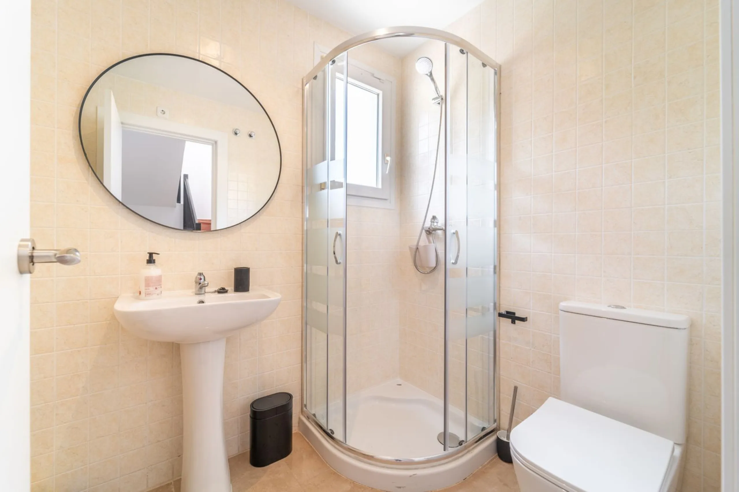 Apartment - Penthouse Duplex в продаже в Manilva, Málaga. В доме 3 спален и 3 ванных комнат. Площадь дома 125 м²