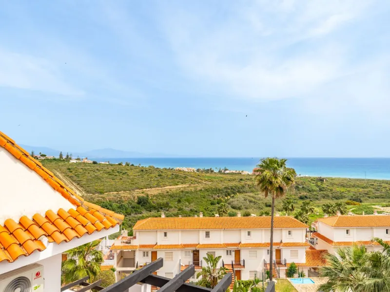 Apartment - Penthouse Duplex в продаже в Manilva, Málaga. В доме 3 спален и 3 ванных комнат. Площадь дома 125 м²
