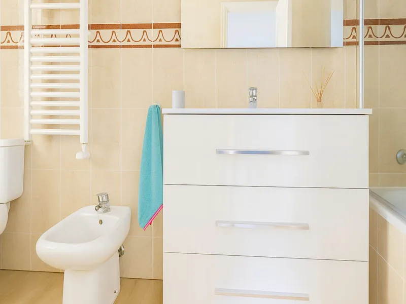Apartment - Ground Floor Apartment в продаже в Estepona, Málaga. В доме 3 спален и 2 ванных комнат. Площадь дома 93 м²