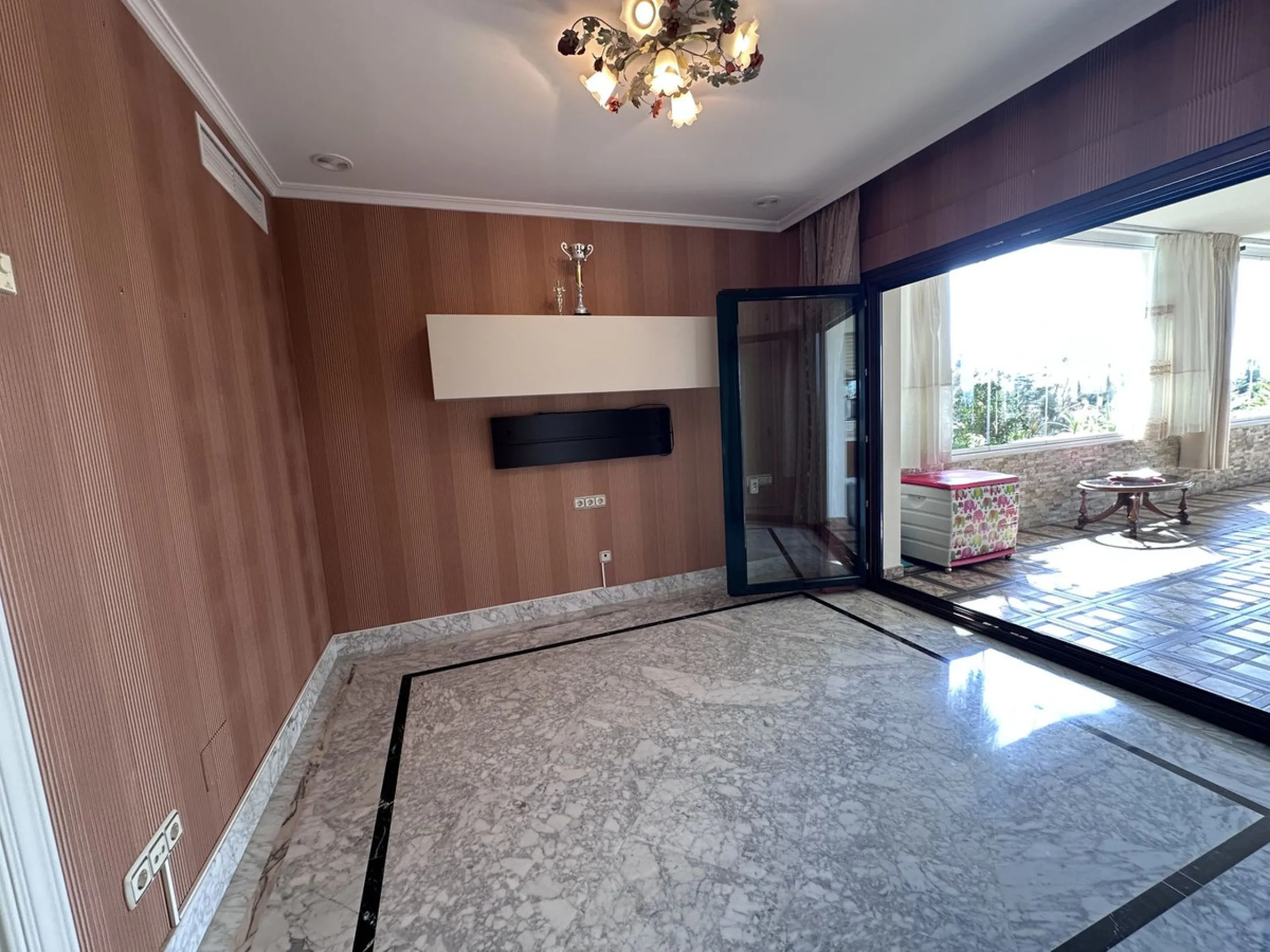 Mirador del Príncipe – Corner Apartment in Marbella's Golden Mile