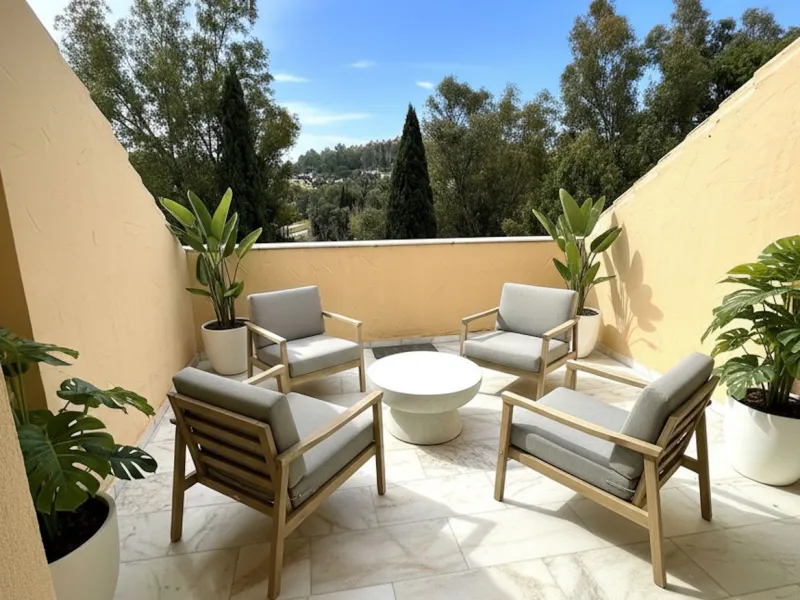 In the heart of Nueva Andalucía, within the sought-after  Country Club Las Brisas complex, lies a property with extraordinary potential for those seeking to invest in one of Marbella's most exclusive areas.
