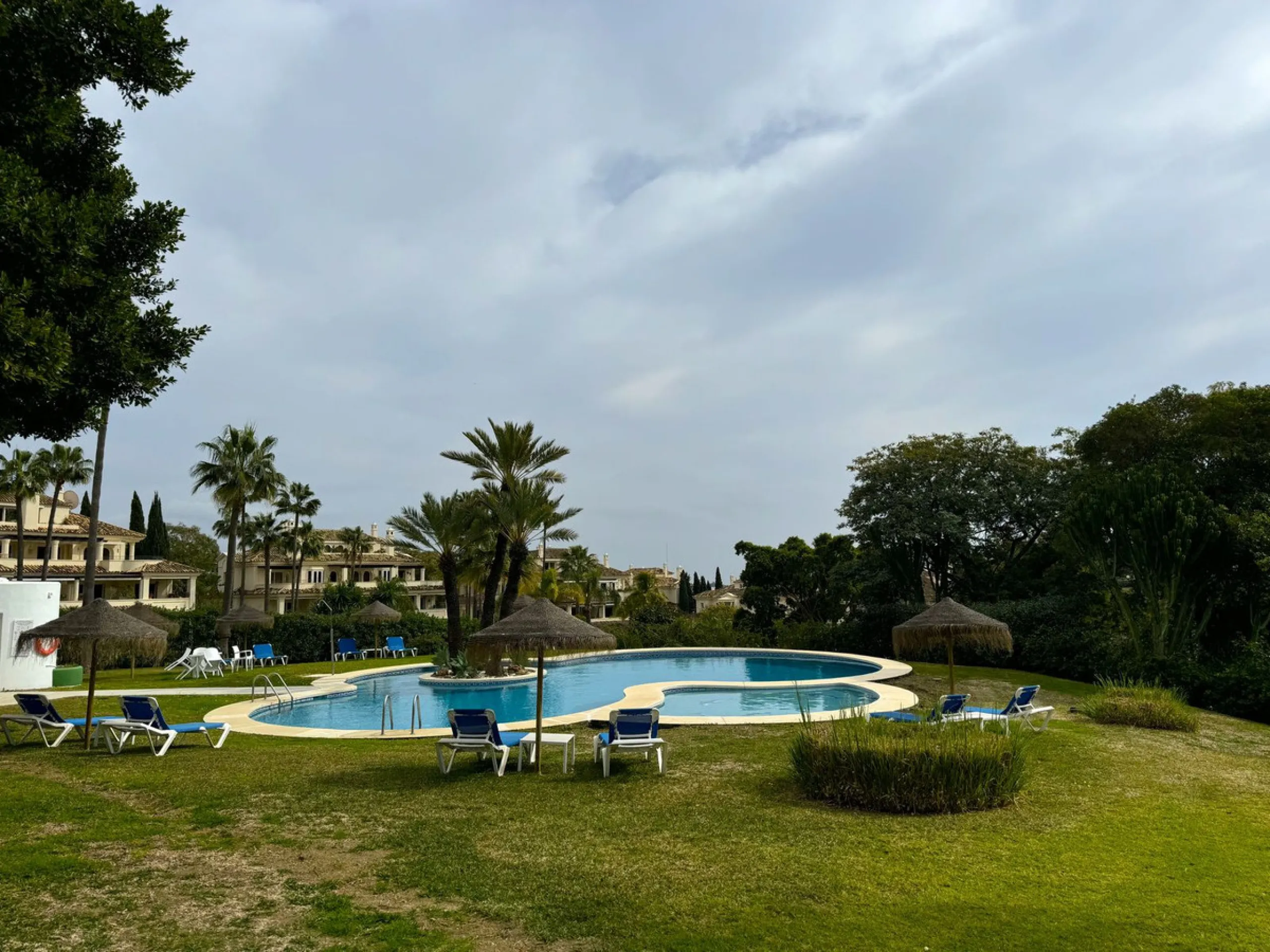 In the heart of Nueva Andalucía, within the sought-after  Country Club Las Brisas complex, lies a property with extraordinary potential for those seeking to invest in one of Marbella's most exclusive areas.