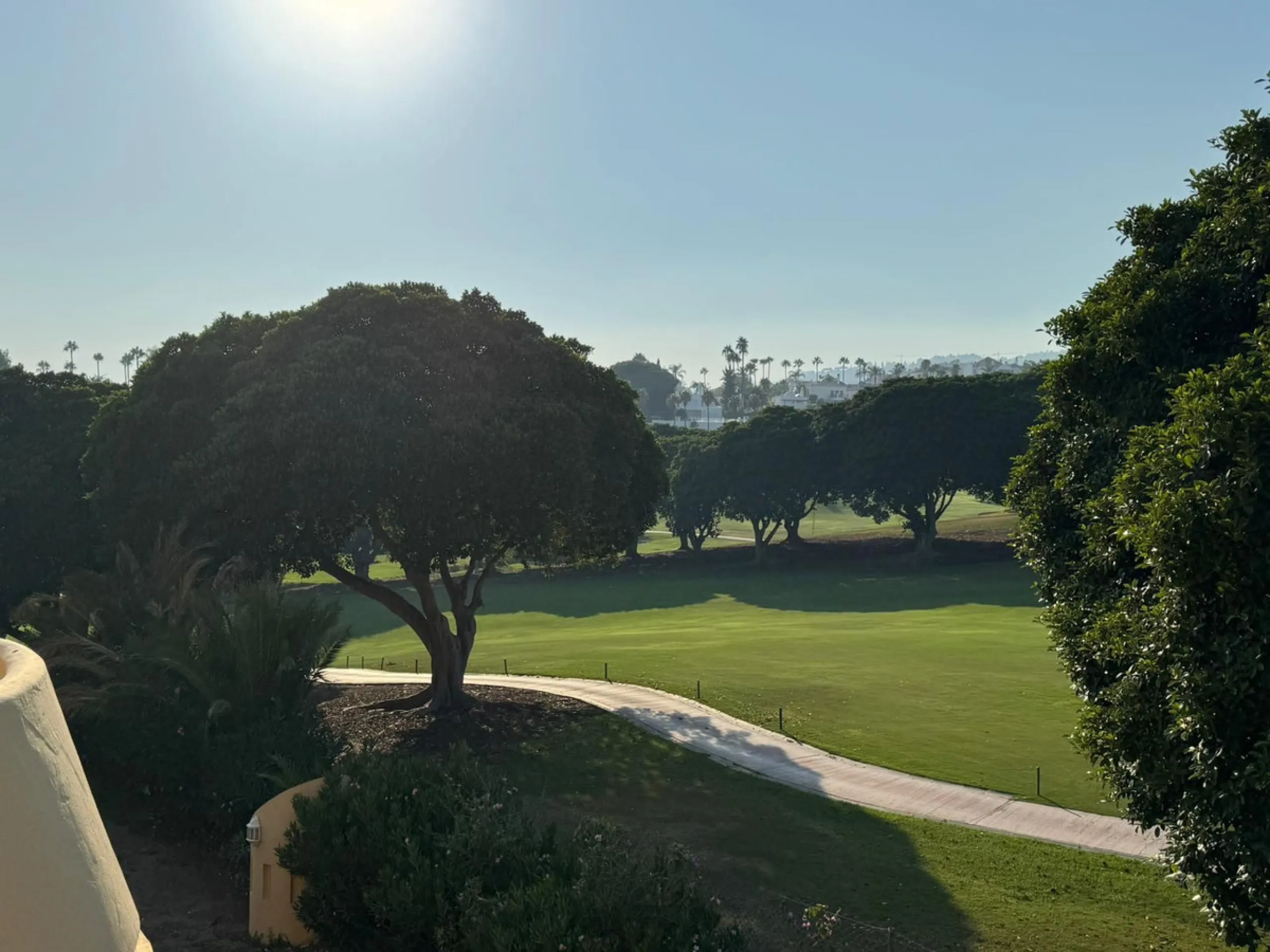 In the heart of Nueva Andalucía, within the sought-after  Country Club Las Brisas complex, lies a property with extraordinary potential for those seeking to invest in one of Marbella's most exclusive areas.