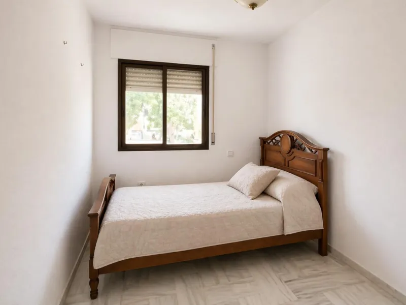 Spacious 4-Bedroom Apartment Near the Beach