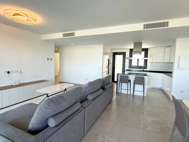 Discover a modern and luxurious lifestyle in this stunning apartment located in the sought-after area of Atalaya on the Costa del Sol. Situated within a gated community with 24-hour security, this property offers both tranquility and convenience, with nea