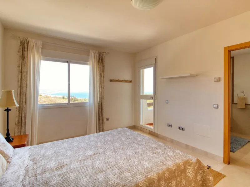 Unique Townhouse with Stunning Panoramic Sea Views.
