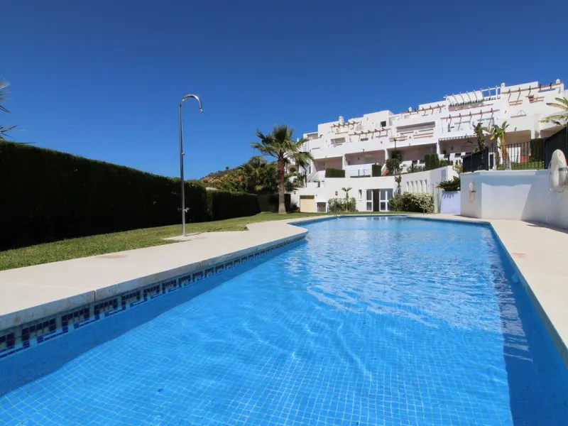 Unique Townhouse with Stunning Panoramic Sea Views.